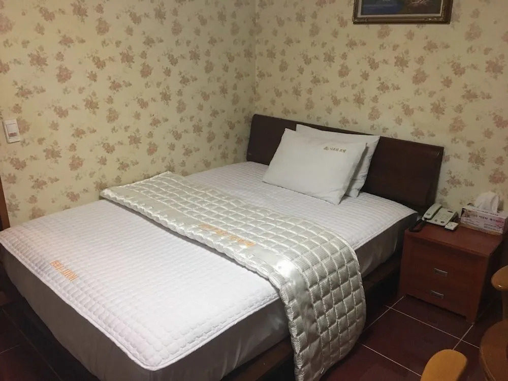 Napoli Motel