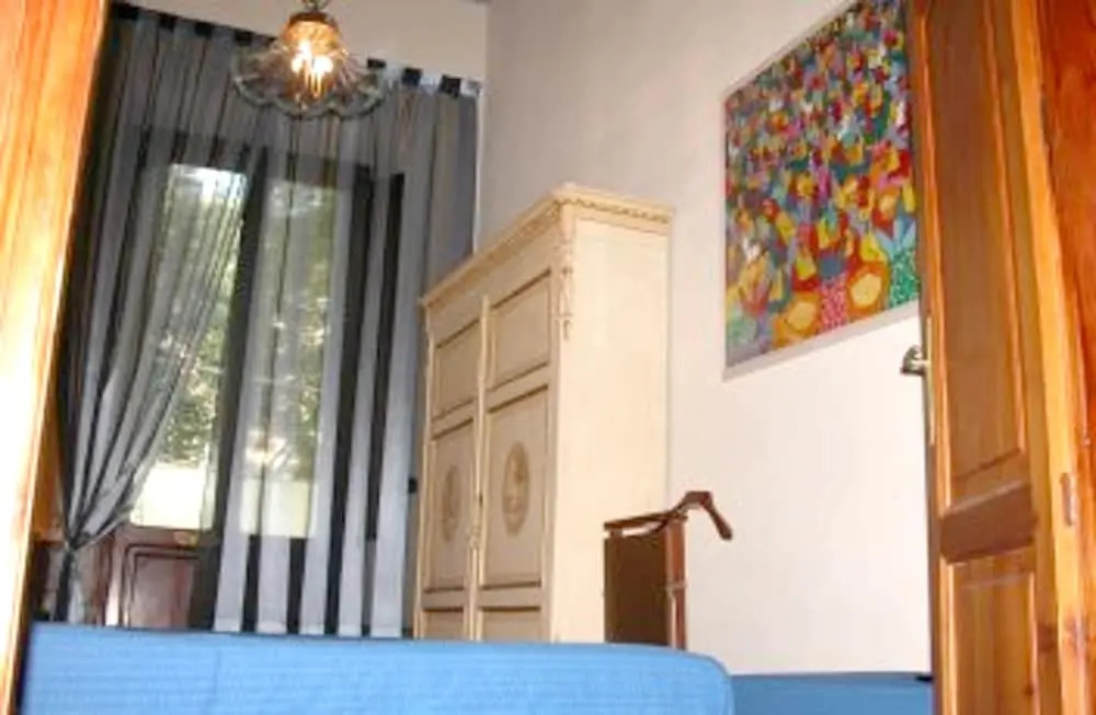 House With 3 Bedrooms in Lucca, With Enclosed Garden and Wifi Near the Beach