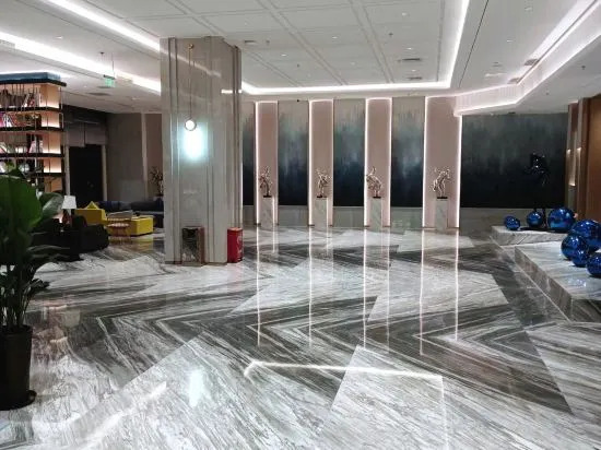 Urumqi Zhejiang North Hotel (Furunde Shopping Center Xinjiang Ancient Ecological Park Store)