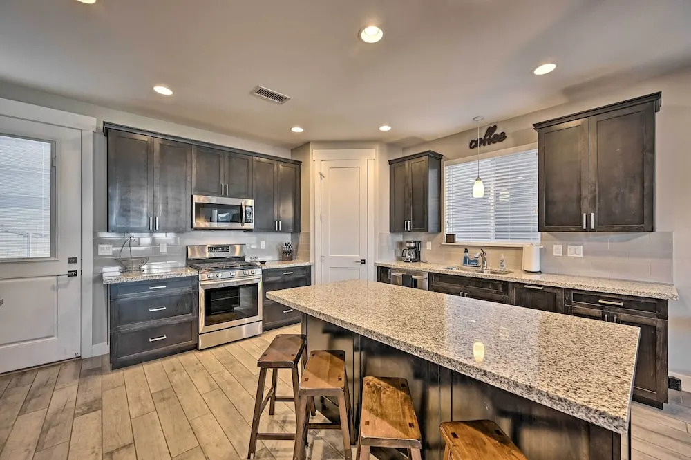 Spacious Flagstaff Home with Fenced Yard and Grill