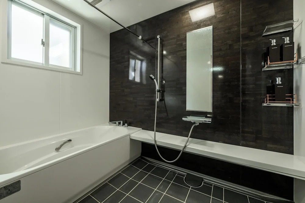Ocean View Terrace BISE 1F
