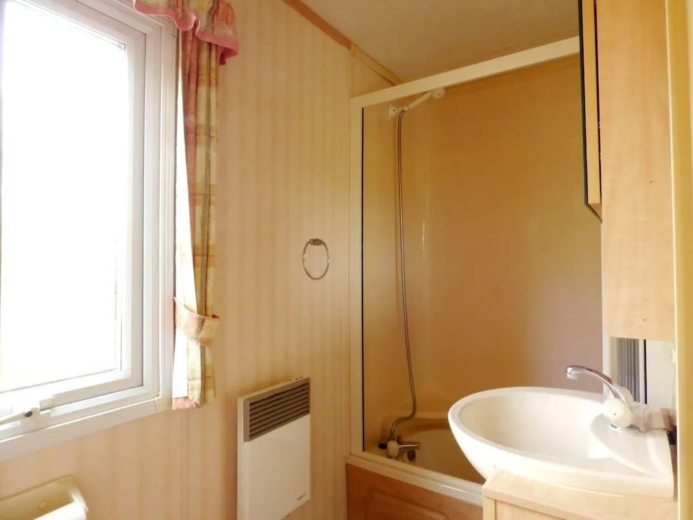 Caravan Hire at Sunnydale Holiday Park