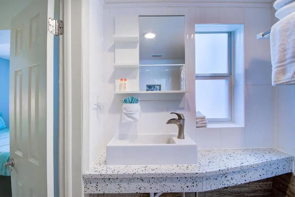 Five Palms Suite 101 - Daily - Weekly - Monthly
