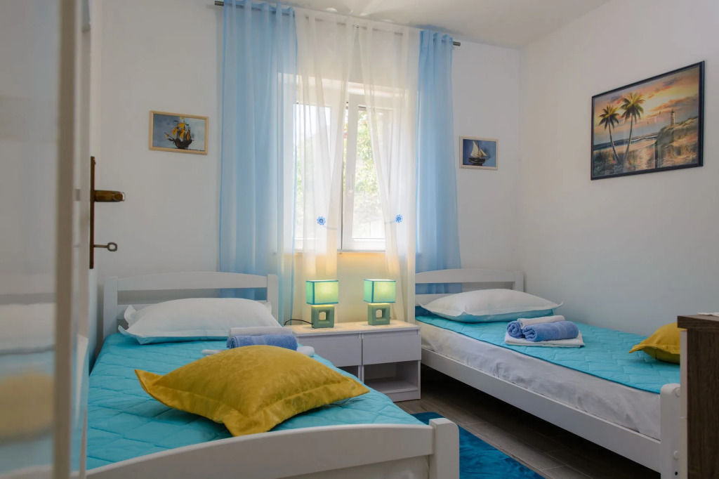 House Mirjana
