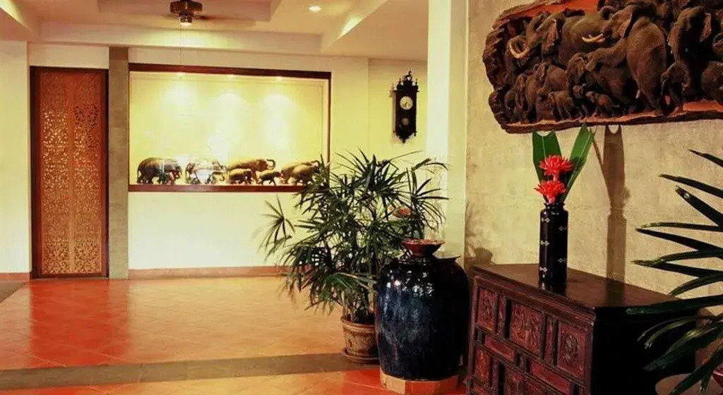 Chang Buri Resort & Koh Chang Hillside