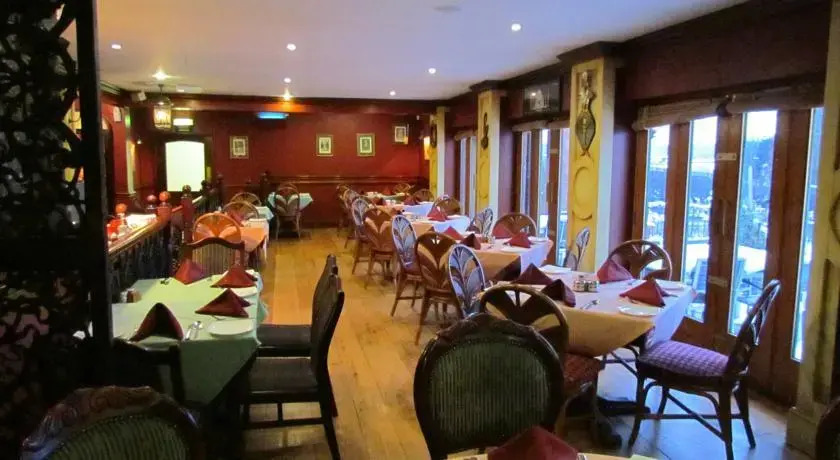 Melbourne Arms