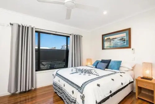 Byron Bay Accom Unit 2 8 Lawson Street, Byron Bay - Absolute Solace