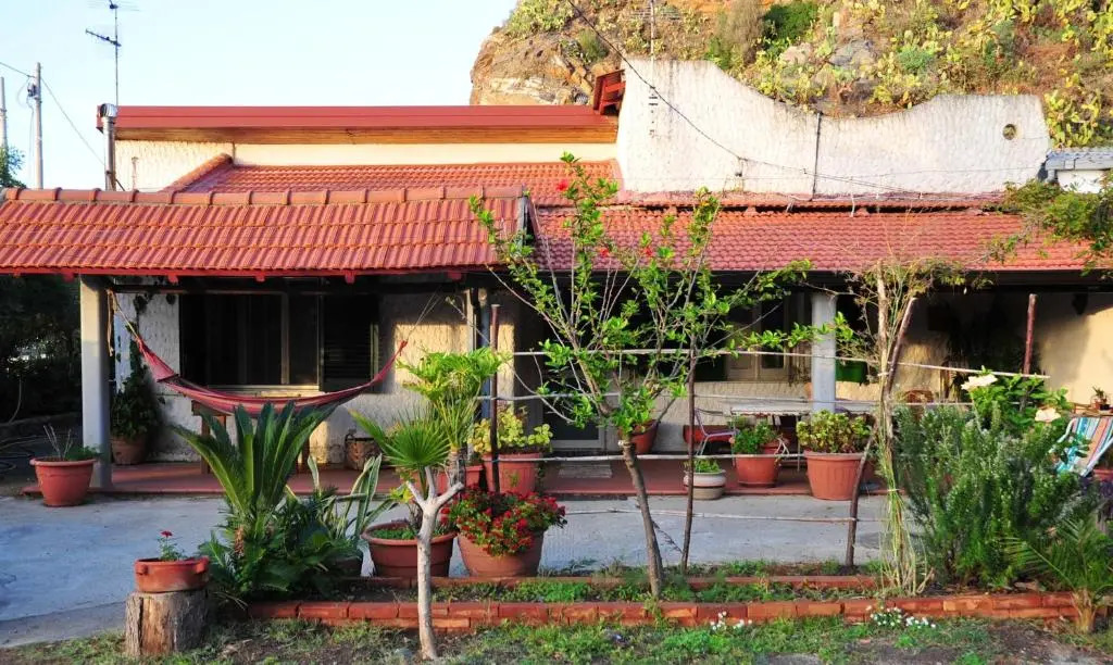 House With 2 Bedrooms in Palmi, With Wonderful sea View, Furnished Ter