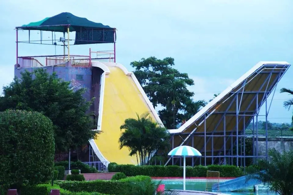 Aquatica Resort