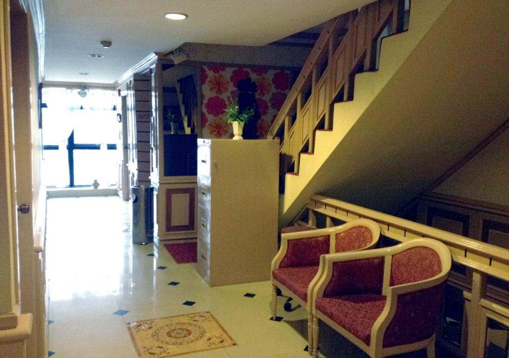 Parkway Inn