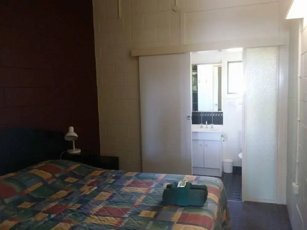 Harbour Lodge Motel