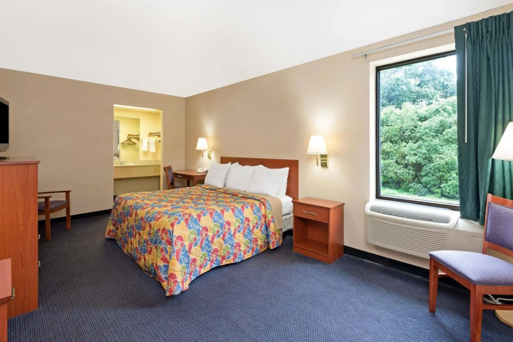 Knights Inn Elizabethtown