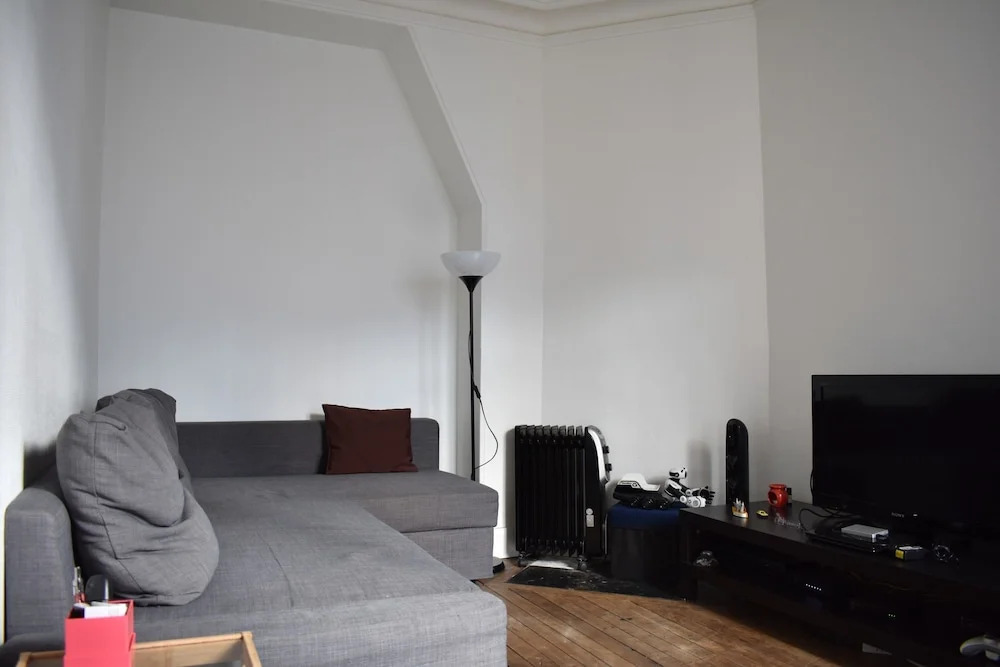 Parisian 1 Bedroom Apartment In The 18th