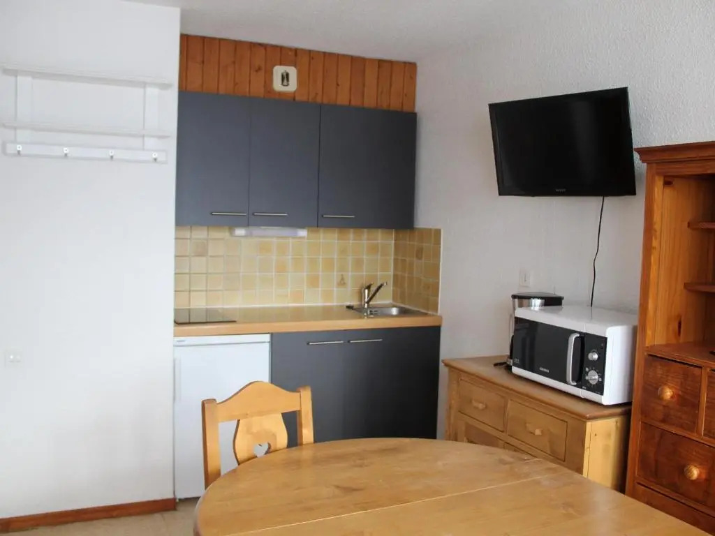 Appartement Lanslevillard, 1 pièce, 3 personnes - FR-1-508-182