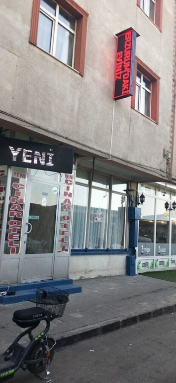 Otel Yeni̇ Çinar