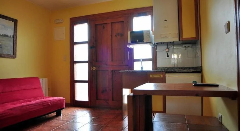 Apartamentos La Casona de Terienzu