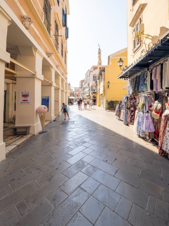 Alexandras Luxury Heaven