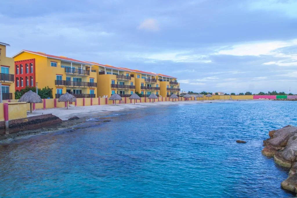 Palapa Beach Resort Curacao