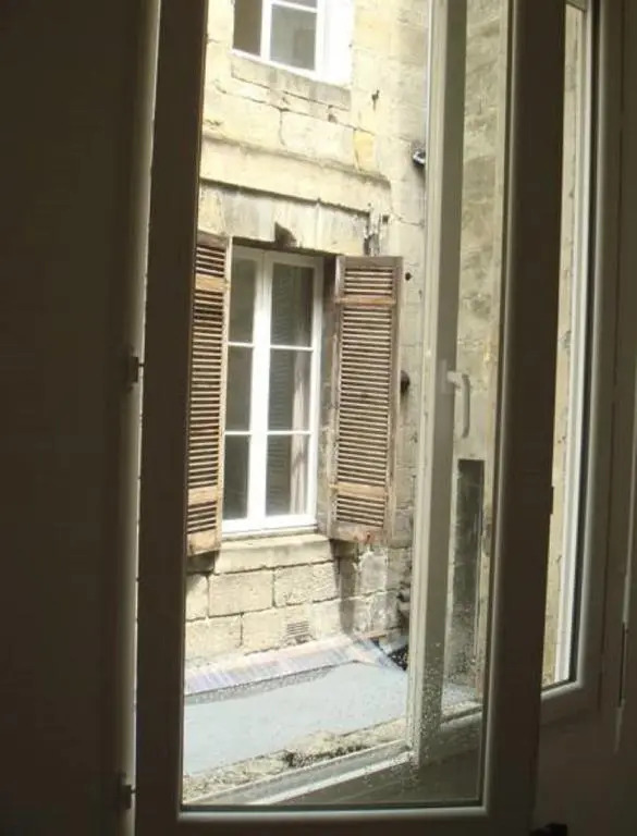 Appartement T1 Place De La Victoire