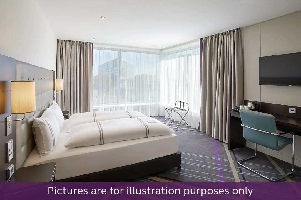 Отель Premier Inn Frankfurt City Europaviertel