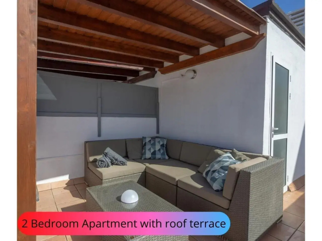 Stylish 2BR with fantastic ocean views and WiFi in Costa Adeje