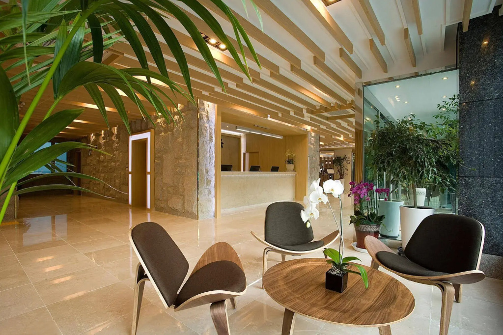 Y Ocean Tourist Hotel