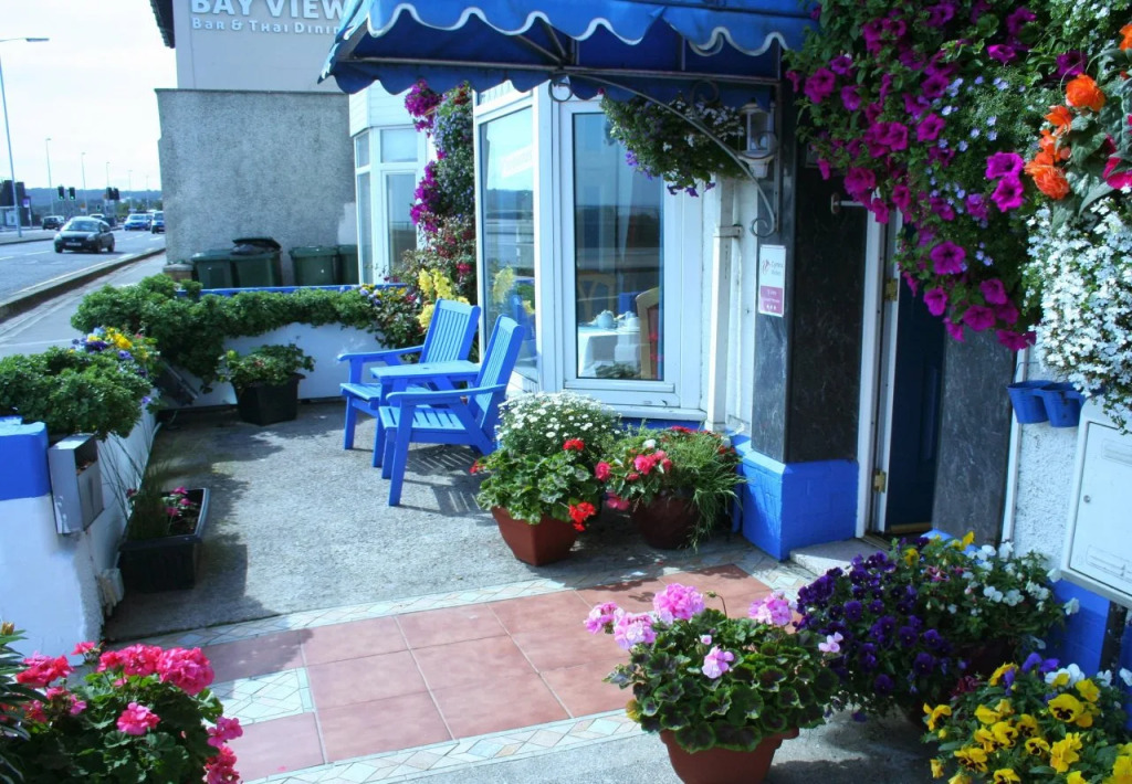 Devon View Guesthouse Swansea