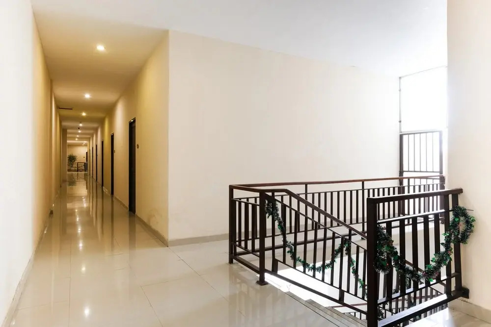 Urbanview near Sunrise Mall Mojokerto