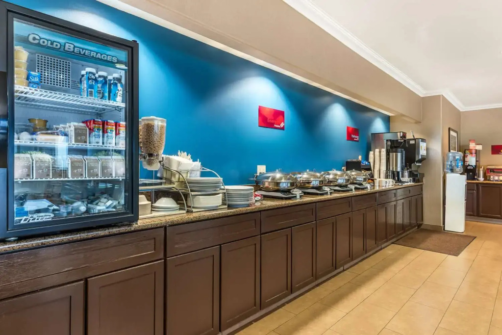 Best Western Plus Wine Country Inn & Suites