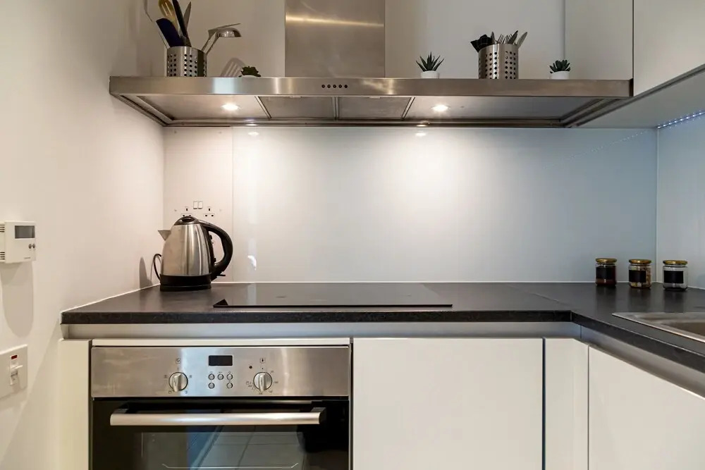 Exclusive 1 Bed Central Apartment - The Cube!!