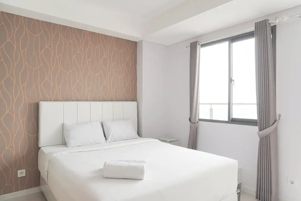 Restful And Spacious Studio At Daan Mogot City Apartment