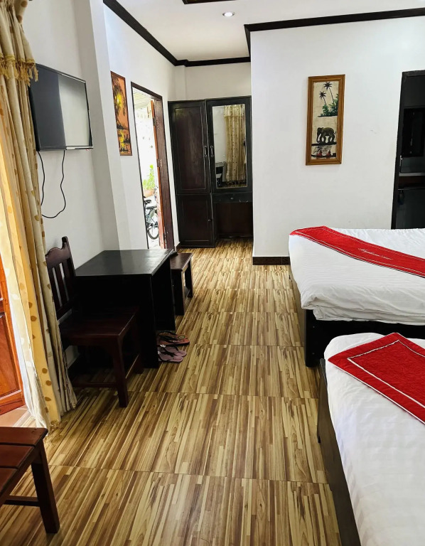 Singharat Guest House