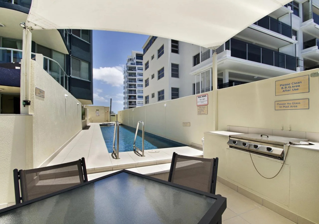 Malibu Apartments