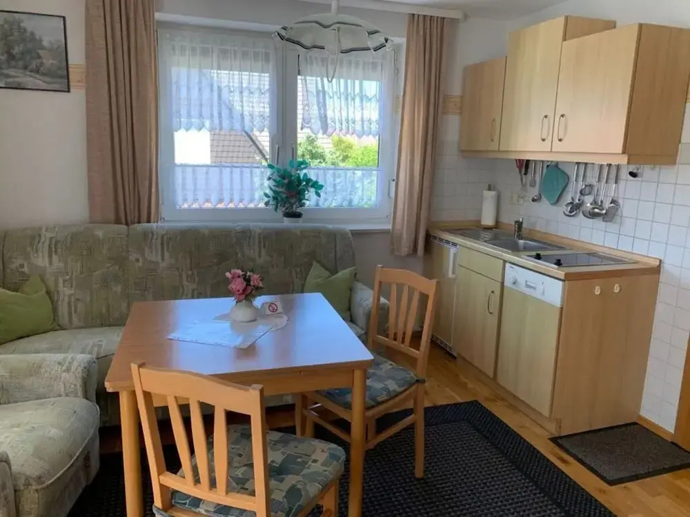 Inviting Apartment Near Beach