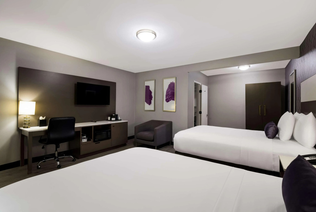Sunset West Hotel, SureStay Collection By Best Western