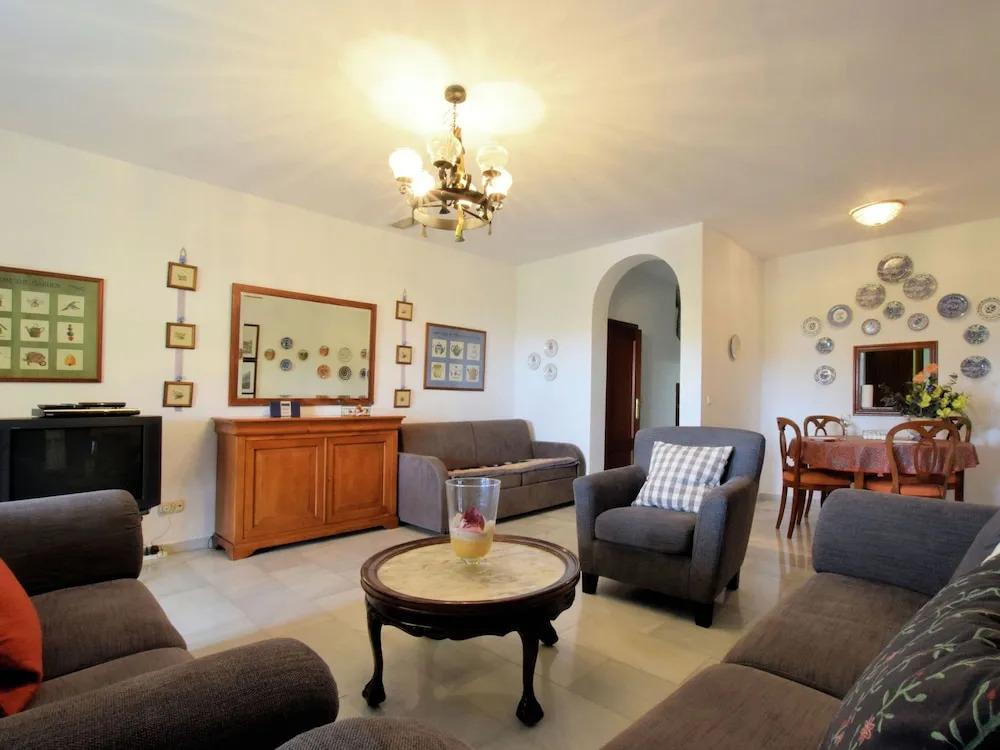 Semi Detached Holiday House Near the Coast