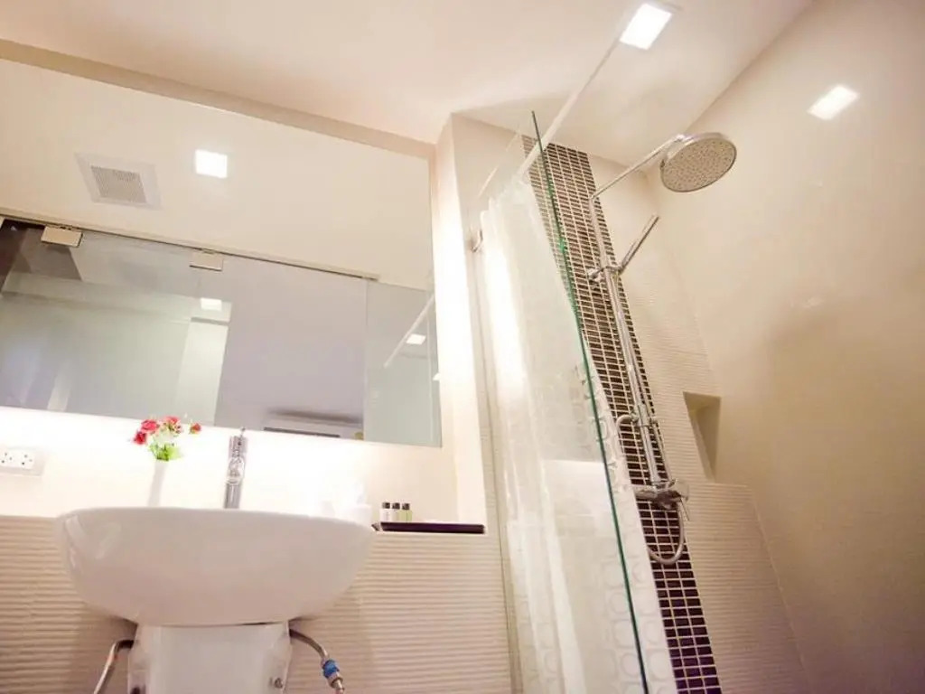 Seasons Boutique Hotel