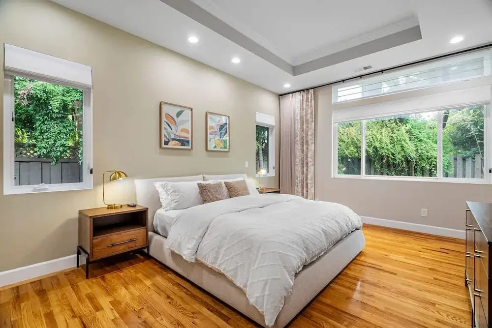 Cozy Modern House in Palo Alto