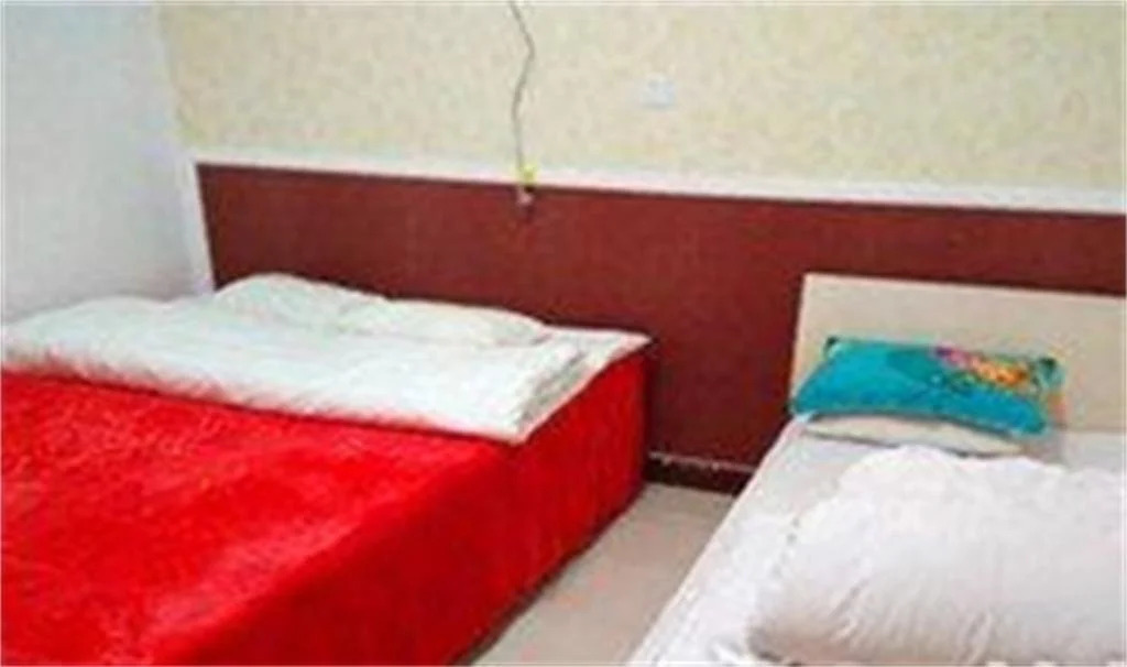 Yinan Wang Laosan Farmstay