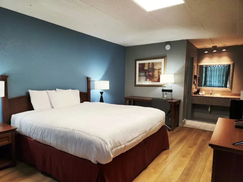 Executive Inn