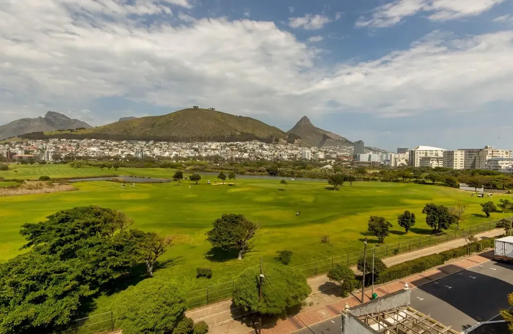 Mountain Facing Studio on Promenade