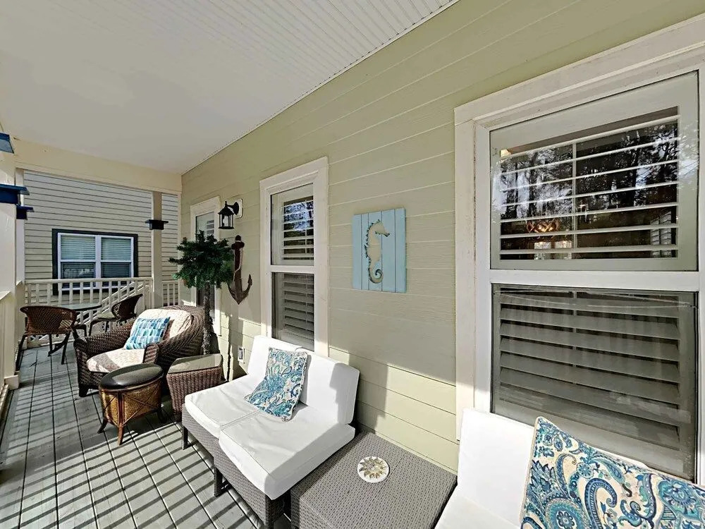 Layze Dayze by Southern Vacation Rentals