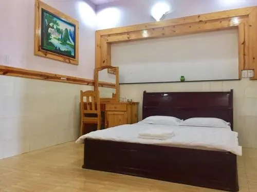 Song Bien Motel