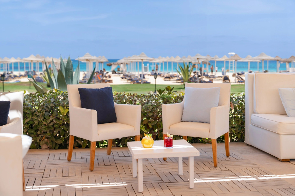JAZ Oriental, Almaza Bay