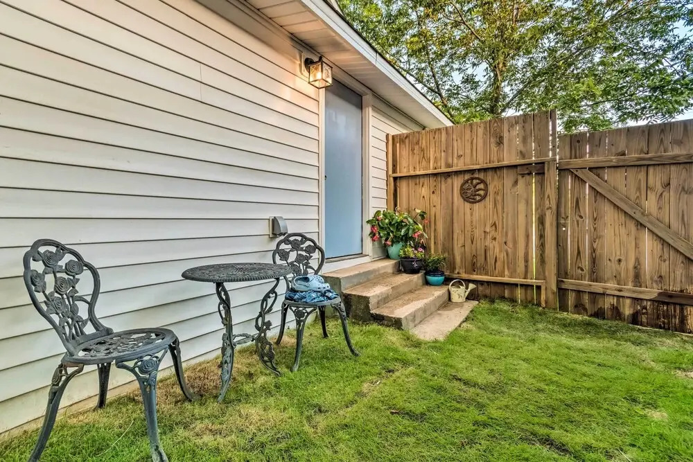 Remodeled Dtwn Hot Springs Home w/ Porch!