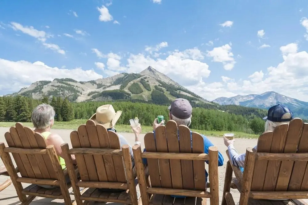 Kid-Friendly 2 Bedroom Bathroom - Slopeside Condo - No Cleaning Fee! by RedAwning