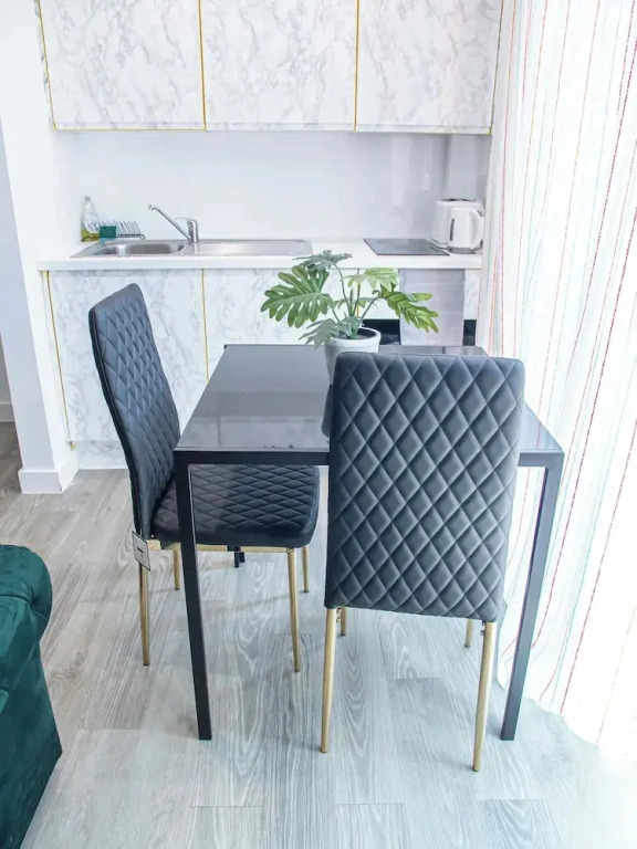 Delightful Studio Apartment in Sheffield