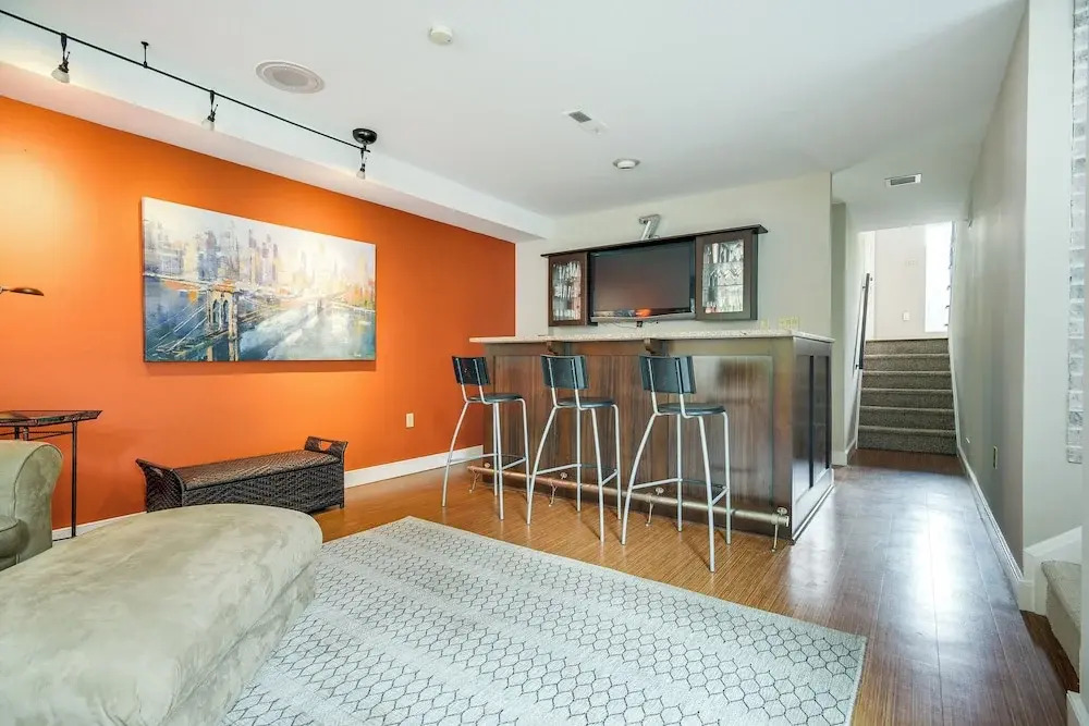 3 Mi to Downtown: Inviting Lancaster Home!