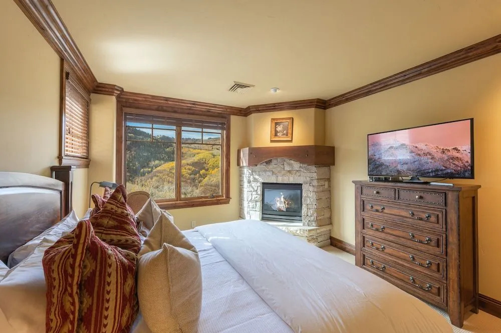 Silver Strike Lodge #203 - 2 Bed