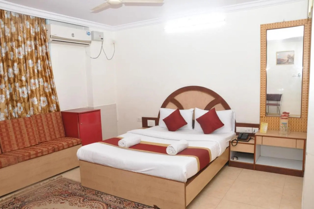 Hotel Gangothri